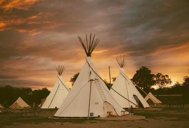 El Cosmico