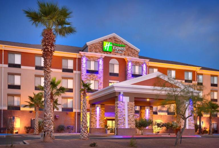 Holiday Inn Express Hotel & Suites El Paso I-10 East