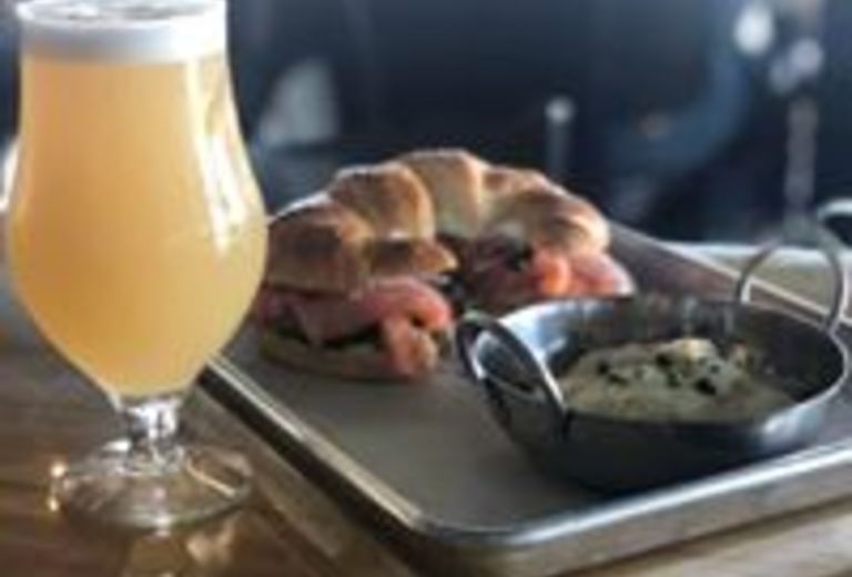 Aurellia's Bottle Shop and Brewhouse