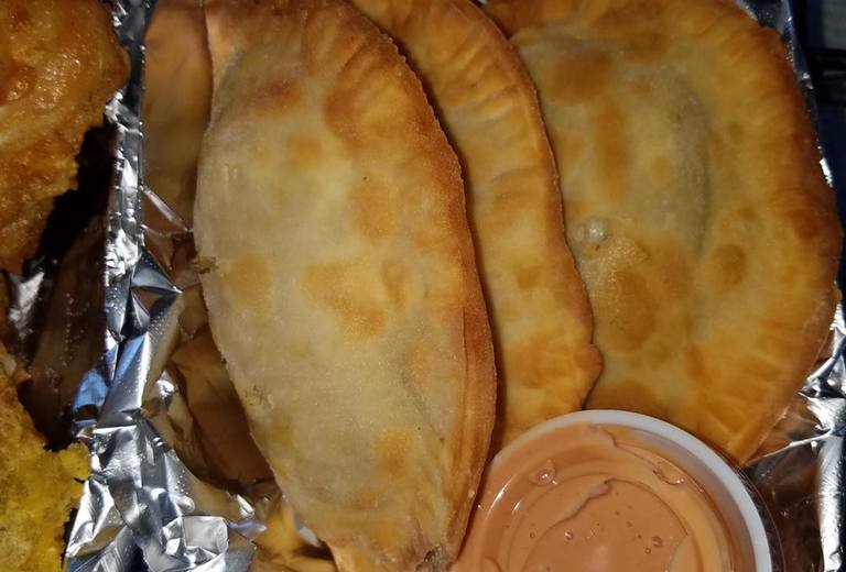 Antojitos Caribenos Food Truck