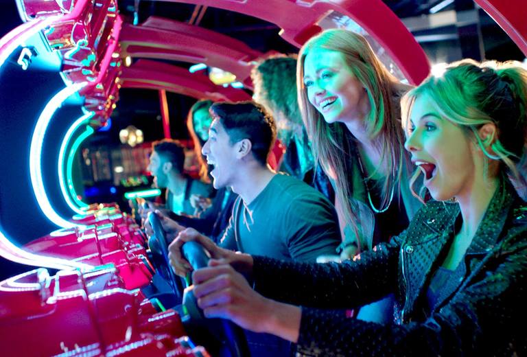Dave & Buster's