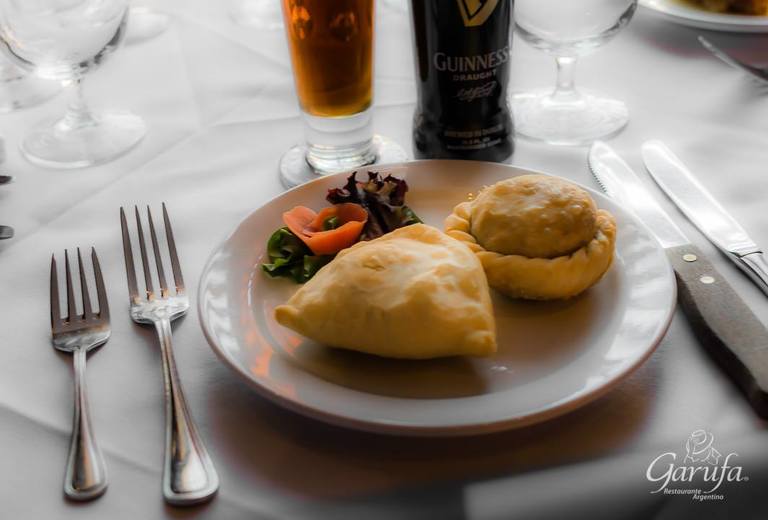 Garufa Steakhouse & Bar