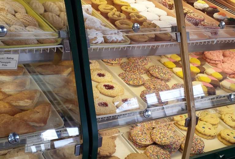 Gussie's Tamales & Bakery