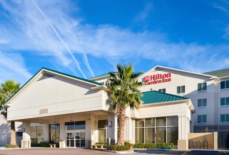 Hilton Garden Inn Airport