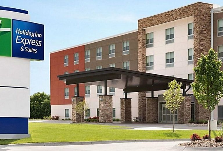 Holiday Inn Express and Suites El Paso North