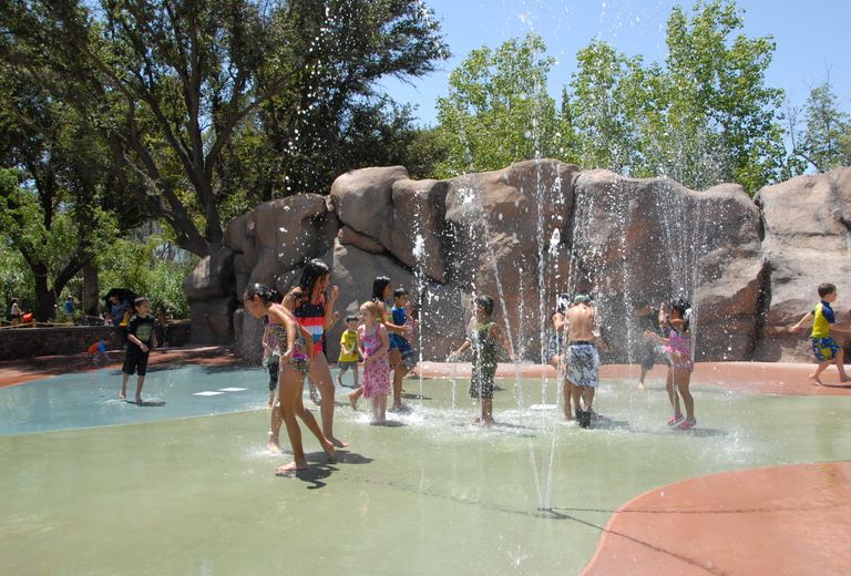Hunt Family Desert Spring at El Paso Zoo