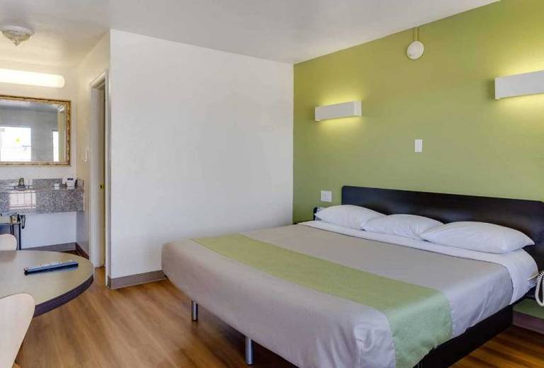 Motel 6 El Paso West