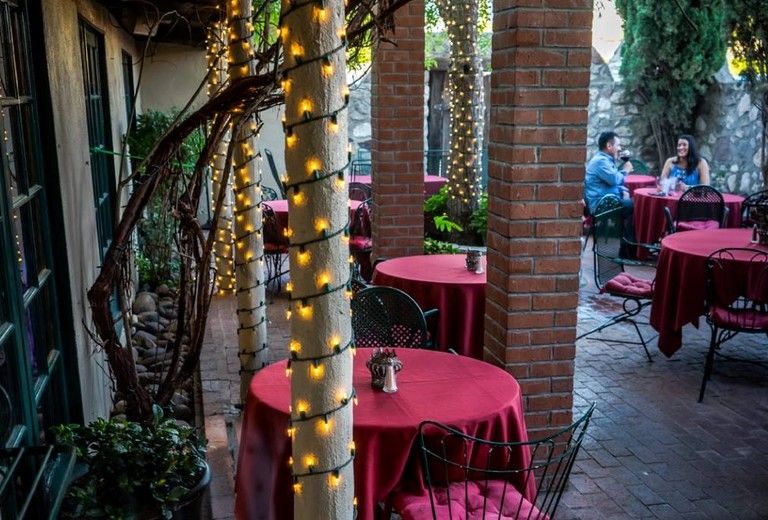 Magic Bistro