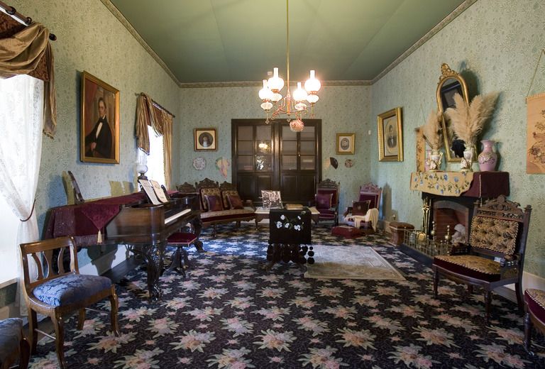 Magoffin Historic District Walking Tour