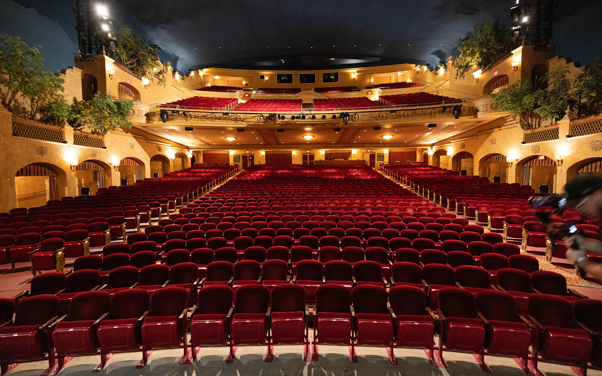Plaza Theatre