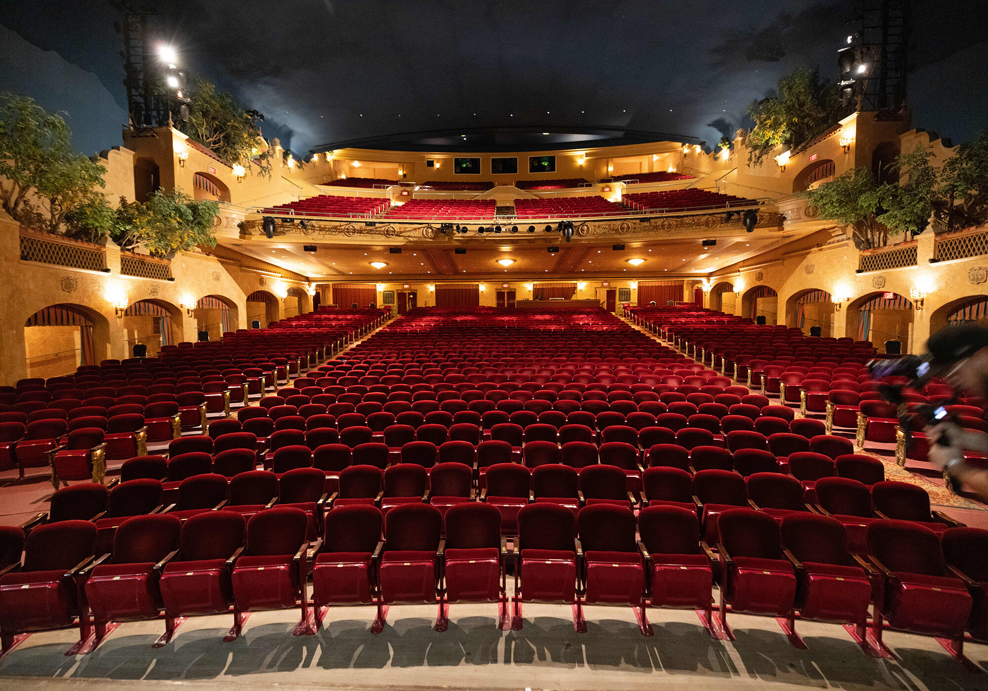 Plaza Theatre