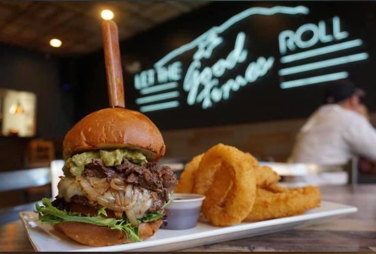 RockStar Burger Bar