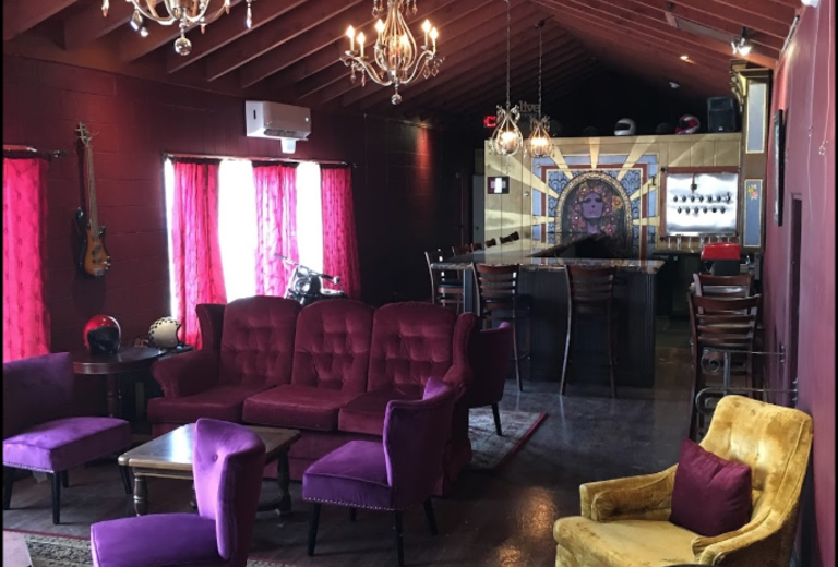 The Living Room Lounge